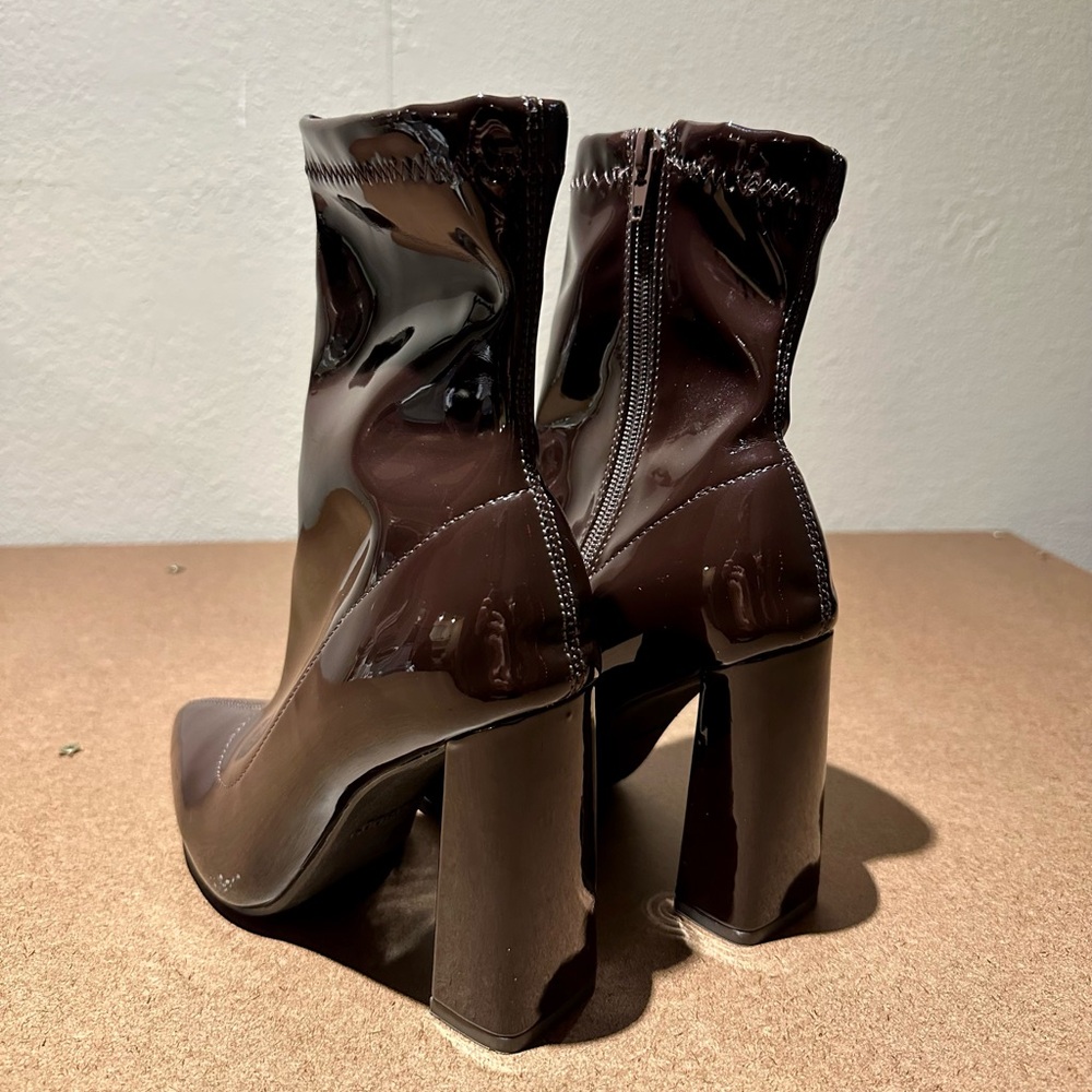 Chocolate Brown Heeled Boots